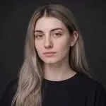 Rina Grim • UI UX Designer avatar