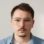 Martin • Designer •  No-Code • AI avatar