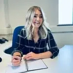 Sophie | The Honest Manager avatar